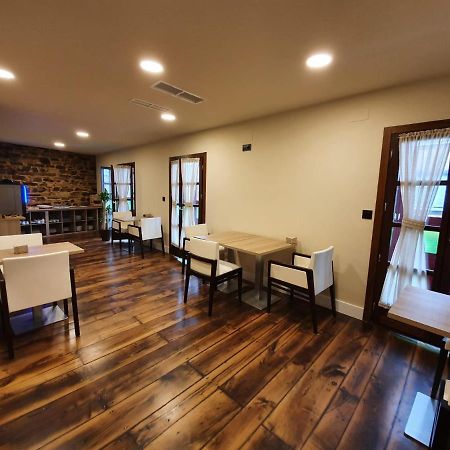 Albergue Casa Cuartel A Fonsagrada エクステリア 写真