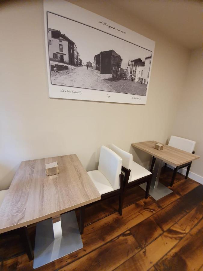 Albergue Casa Cuartel A Fonsagrada エクステリア 写真