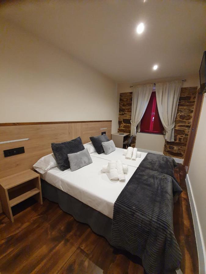Albergue Casa Cuartel A Fonsagrada エクステリア 写真