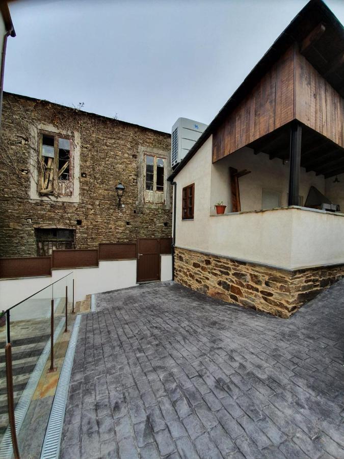 Albergue Casa Cuartel A Fonsagrada エクステリア 写真