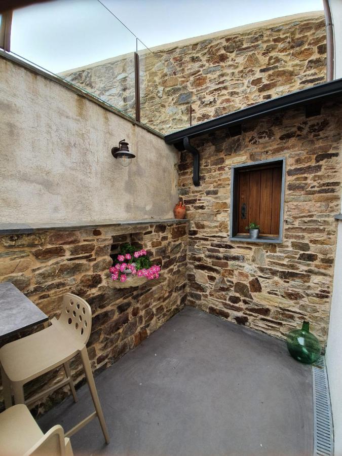 Albergue Casa Cuartel A Fonsagrada エクステリア 写真