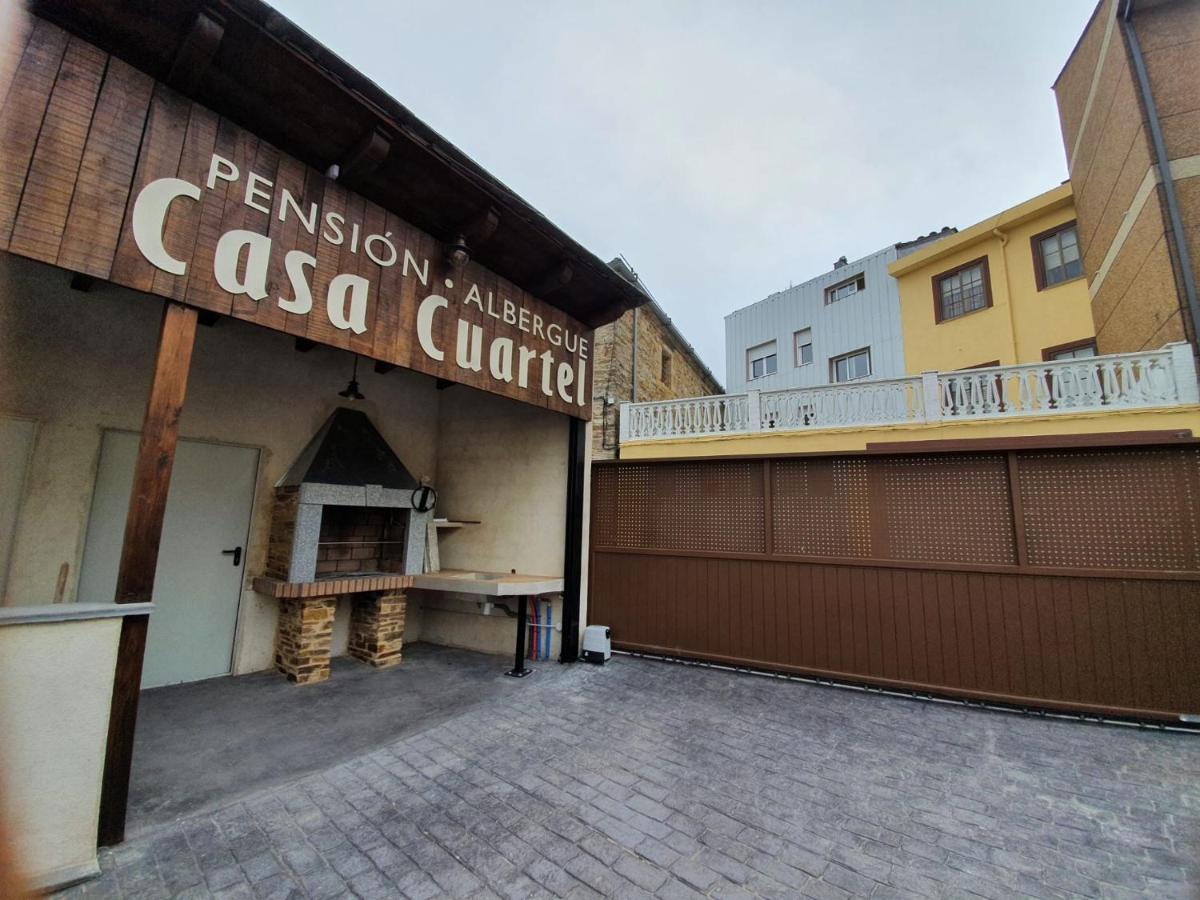 Albergue Casa Cuartel A Fonsagrada エクステリア 写真