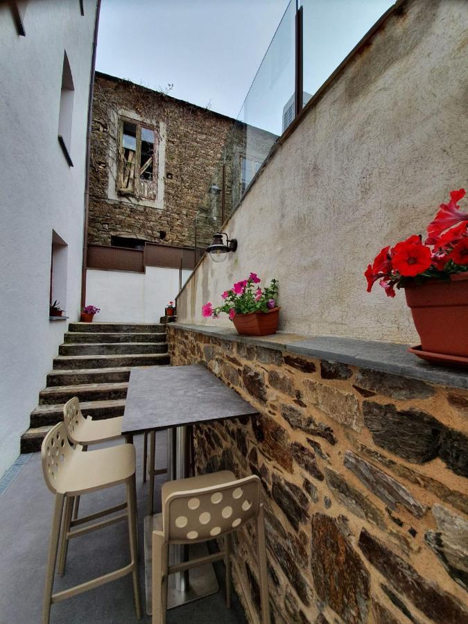 Albergue Casa Cuartel A Fonsagrada エクステリア 写真