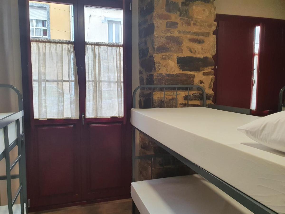 Albergue Casa Cuartel A Fonsagrada エクステリア 写真