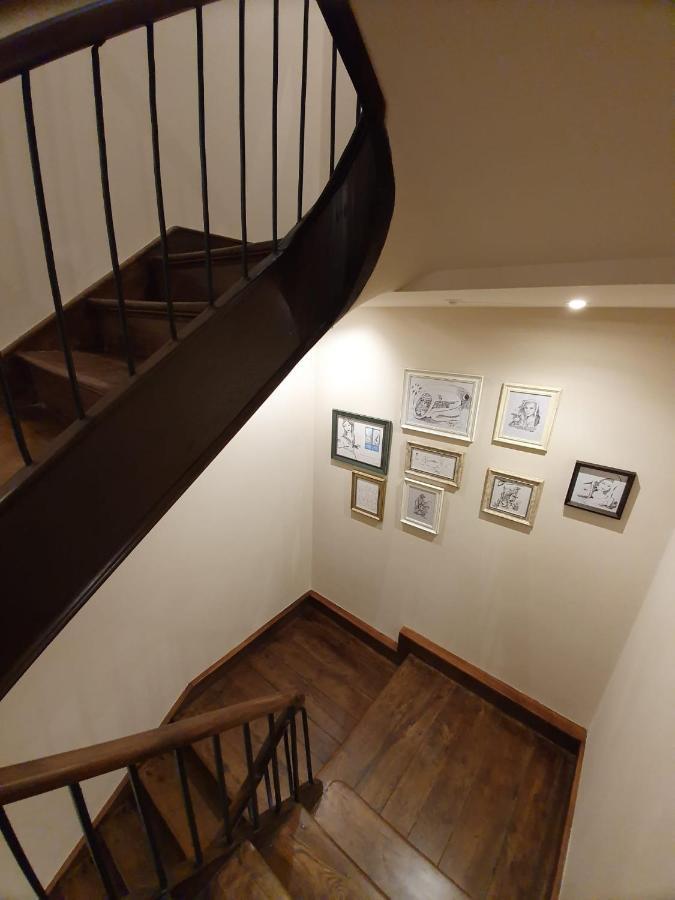 Albergue Casa Cuartel A Fonsagrada エクステリア 写真